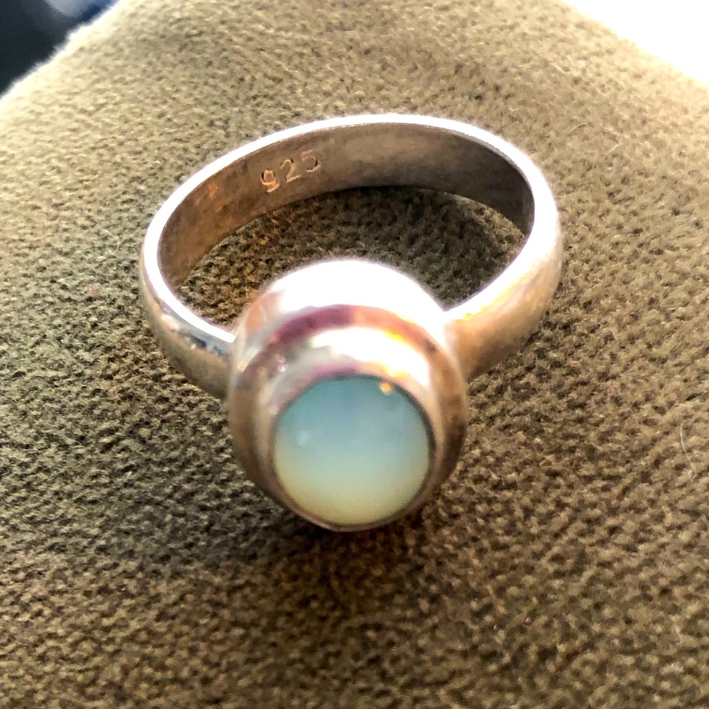 Artisan made Blue moon stone silver 925 ring